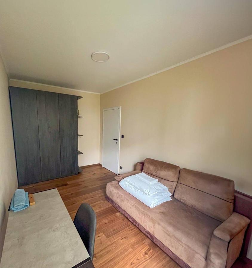 Wola Apartment Warschau Exterior foto